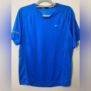 NIKE MEN'S DRI-FIT MILER UV REFLECTIVE RUNNING CREW NECK TOP SHIRT SIZE M